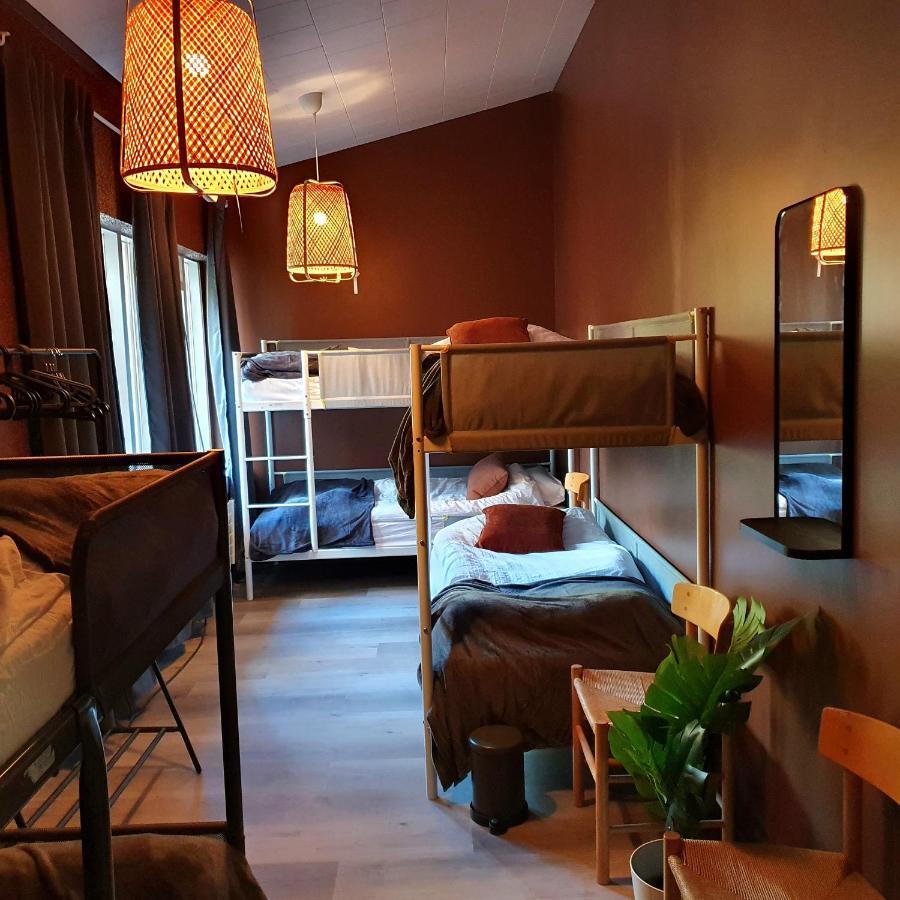 The Bank Sleeping Guesthouse Neskaupstaður Extérieur photo