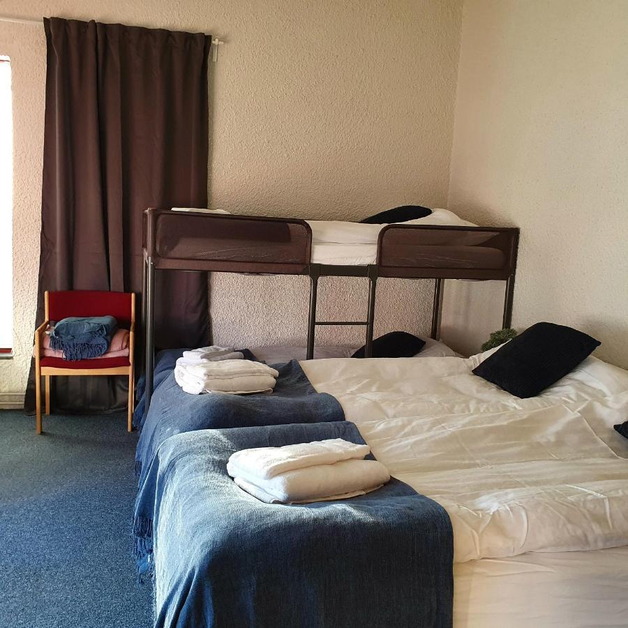 The Bank Sleeping Guesthouse Neskaupstaður Extérieur photo